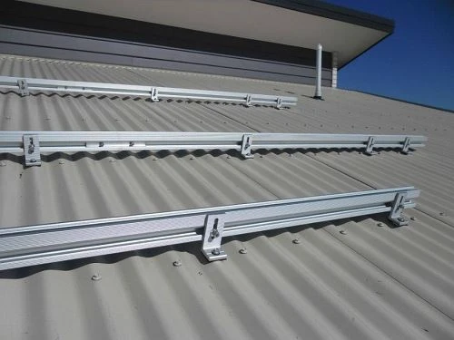 Solar Panel L Bracket for Metal Roof Flat Roof Solar Mounting Bracket (Aluminum Alloy) Solar Panel L Bracket for Metal Roof Flat Roof Solar Mounting Bracket (Aluminum Alloy)
