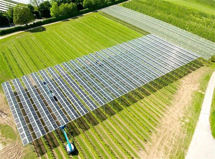 Large-Scale Solar Farm Mounting: Corrosion-Resistant Ground Racking Kit factory